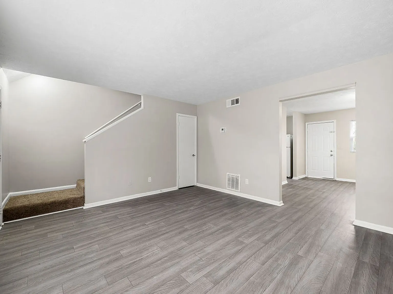 Bradford Gwinnett Apartments & Townhomes — Photo 2