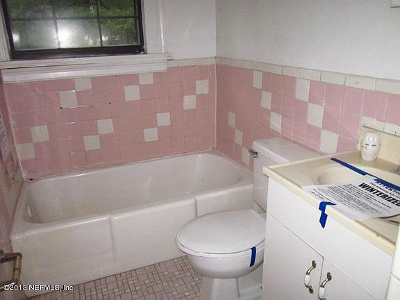 5th image of 3023 Jupiter Ave