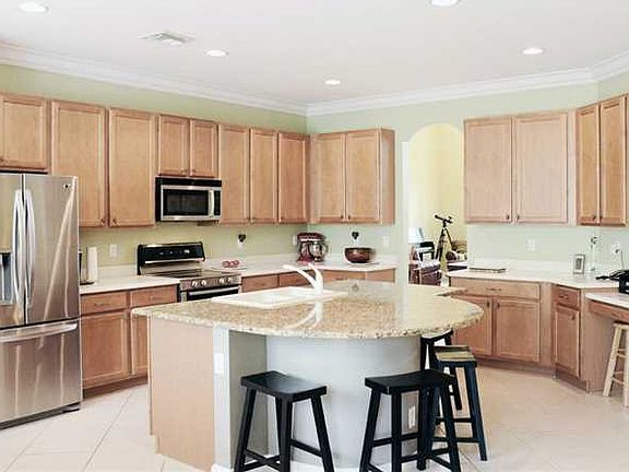 3rd image of 3022 SW Newberry Ct