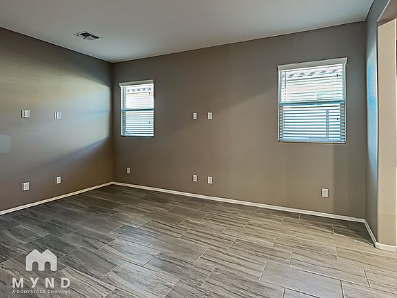 3rd image of 17156 W Diana Ave