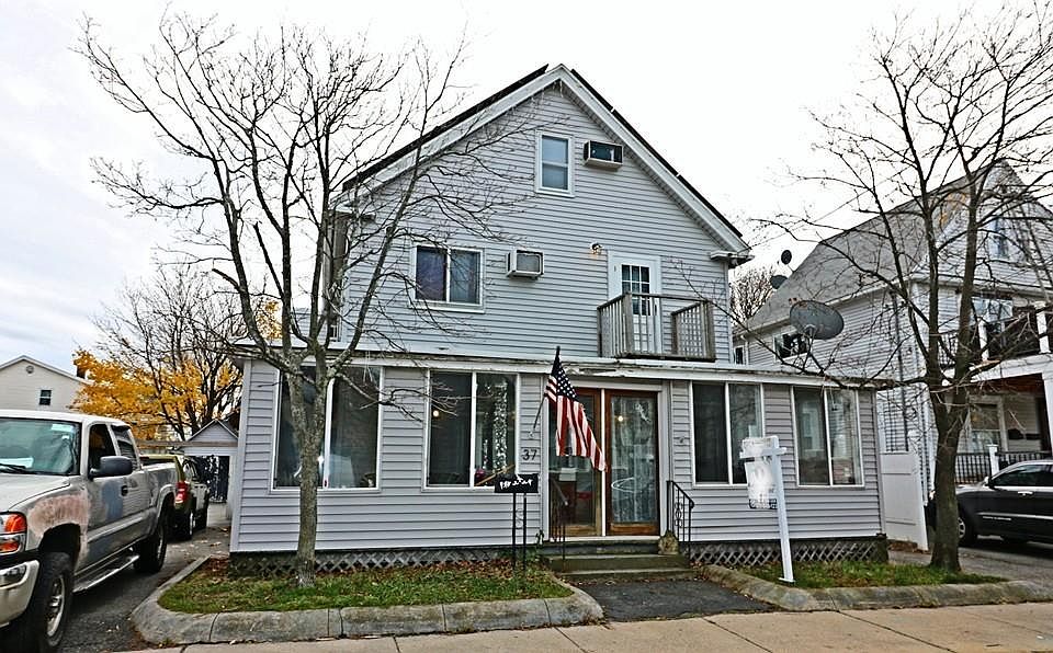 1st image of 37 Tewksbury St