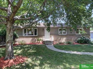 3113 Bridgeford Rd, Omaha, NE 68124