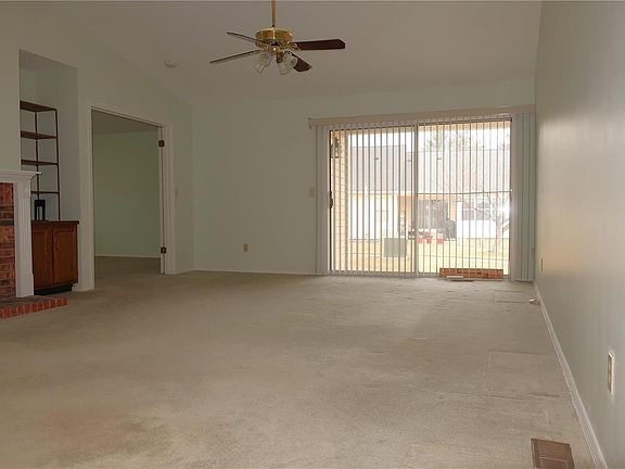 5th image of 16004 Rose Wreath Ln