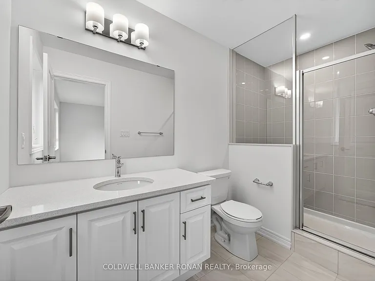 29 Milady Cres — Photo 24