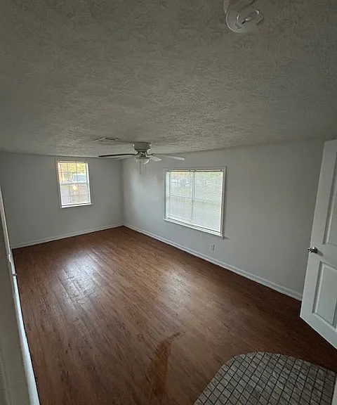 1605 Calhoun Ave — Photo 15