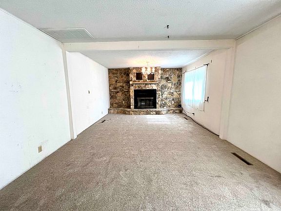 2nd image of 1015 N 10th St
