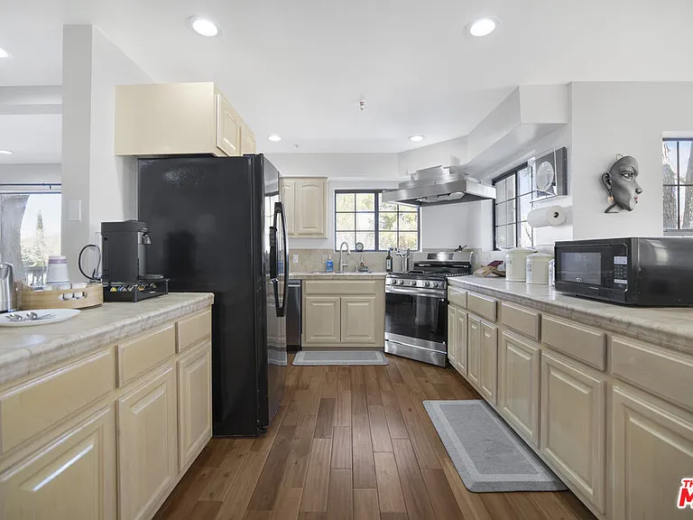 34315 Lancaster Rd — Photo 11