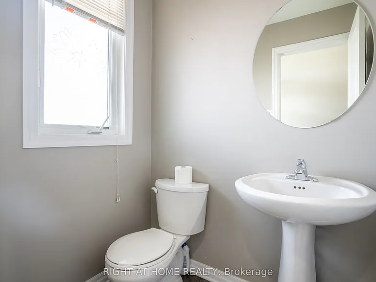 712 Brian Good Ave — Photo 13