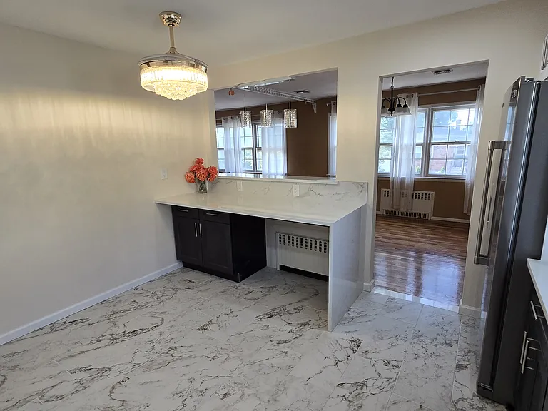 74 Caswell Ave #2 — Photo 34