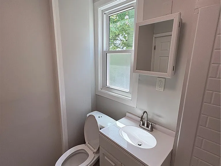155 Lafayette Ave — Photo 25