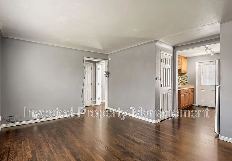 8316 E 16th Ave — Photo 4
