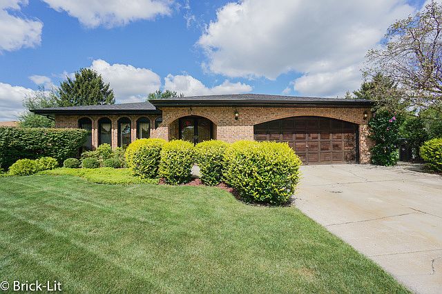 1st image of 8032 Anne Ct