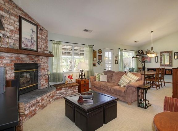 2nd image of 9435 Roseburg Ct