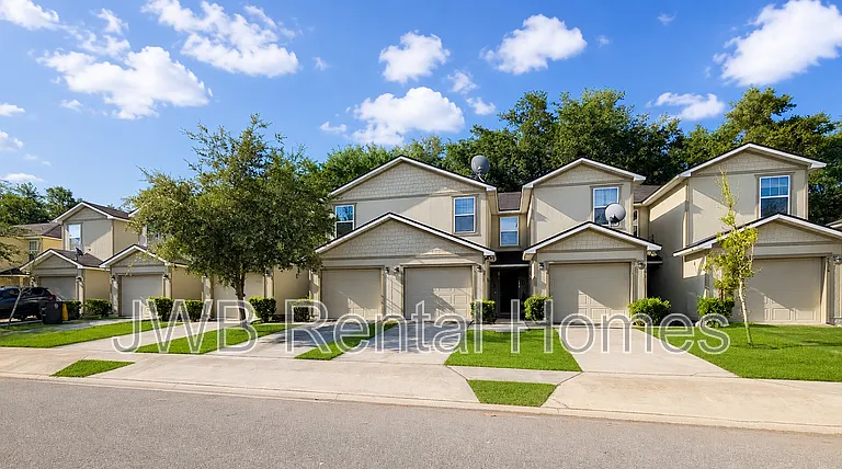 7844 Playschool Ln — Photo 15