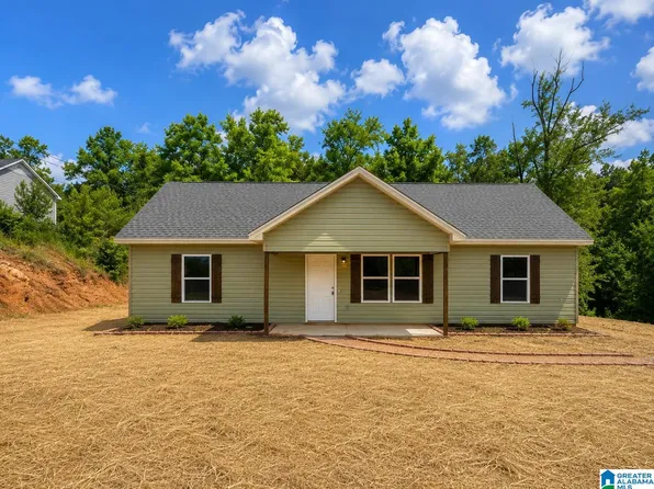 580 Country Breeze Cir, Wedowee, AL 36278