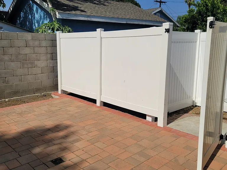 8101 Jumilla Ave #1/2 — Photo 3