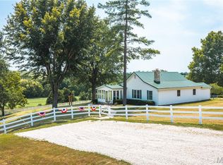 271 Freedom Trl, Belle, MO 65013