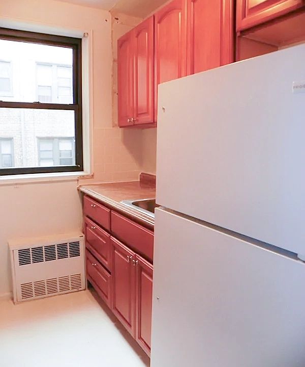 2nd image of 321 Bay Ridge Pkwy #3