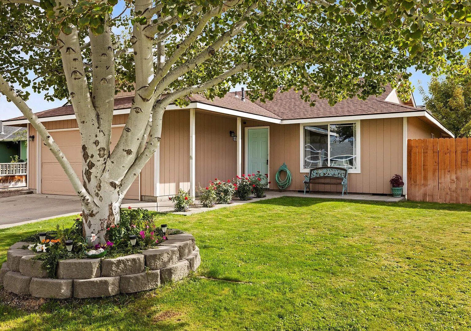 Available September Beautiful 3bed/2bath House In Pasco, Washington. - Apply Now — Photo 3
