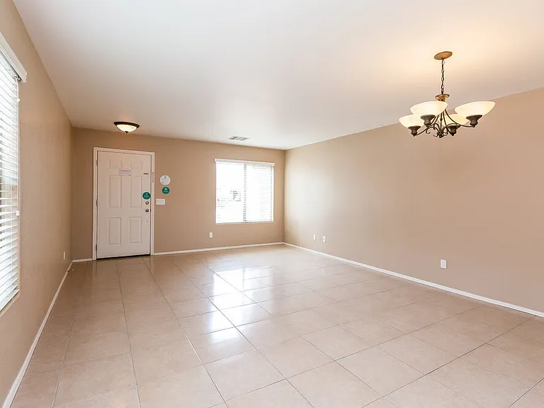 3630 W Mesquite Ave — Photo 8