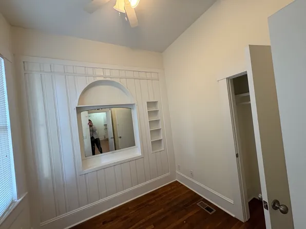 317 W 36th St APT 1, Savannah, GA 31401