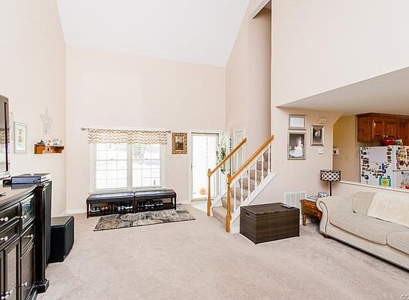 5th image of 7353 River Pine Dr