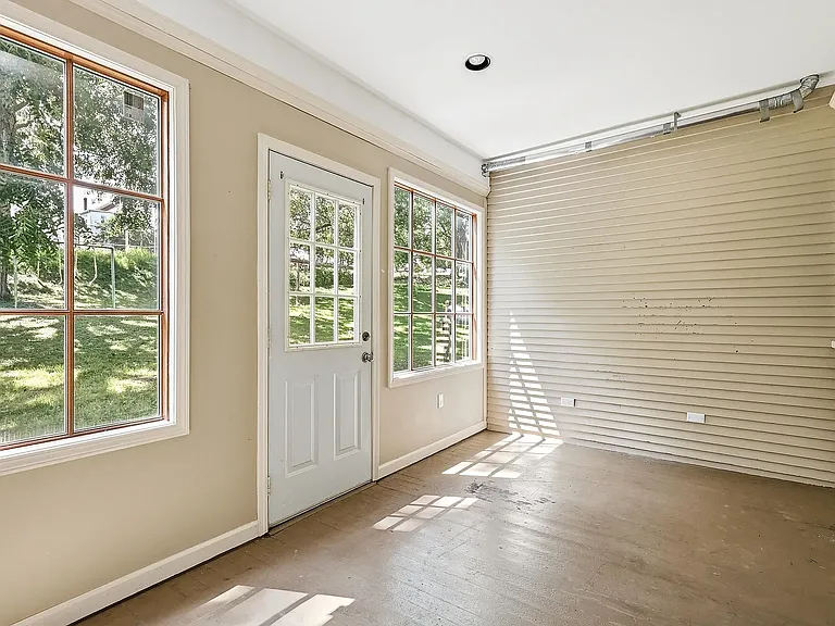 703 Caledonia Pl #703 — Photo 23