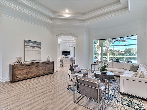 4th image of 10088 Magnolia BEND