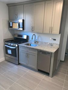 6730 Clyde St, Forest Hills, NY, 11375