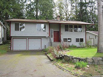 1st image of 19108 Glen Haven Ct NE