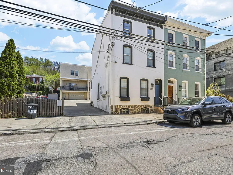 3871 Terrace St #3 — Photo 17