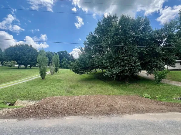 0 C J Ln, Taylorsville, NC 28681