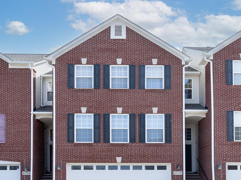 1st image of 43740 Sweet Cherry Ln