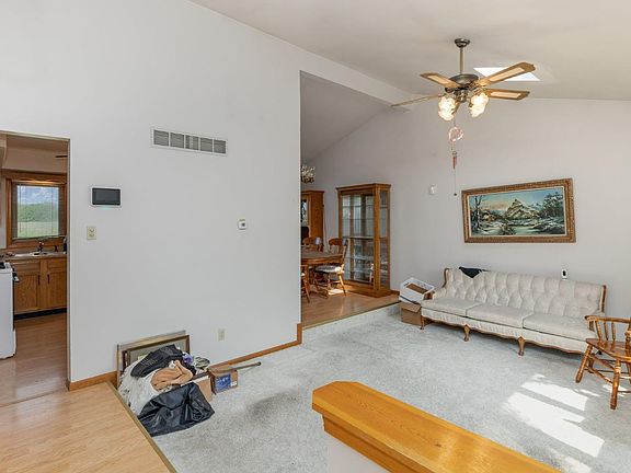 3rd image of 7426 Grant St