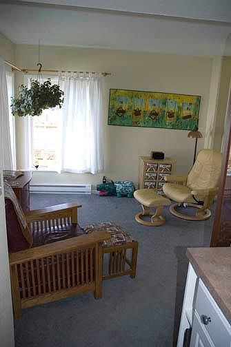 1st image of 612 N Oakes St APT 2