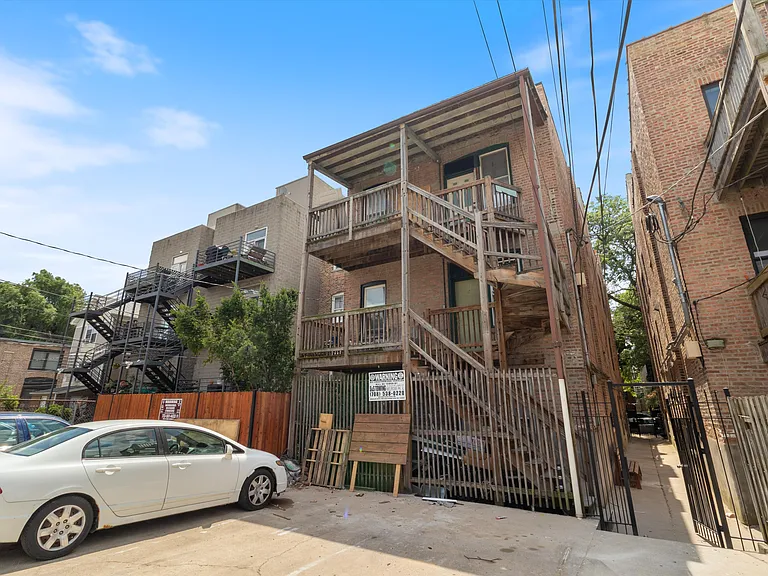 2140 W Crystal St #2R — Photo 16