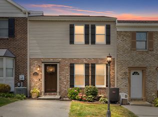 2 Regency Ct, Morgantown, WV 26505