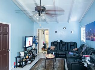 1121 Elaine Dr, Santa Ana, CA 92703