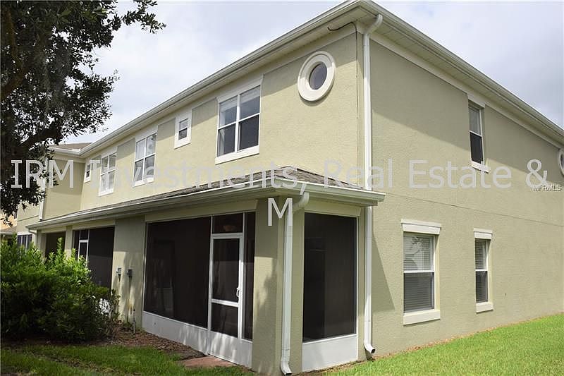 2nd image of 10816 Savannah Wood Dr