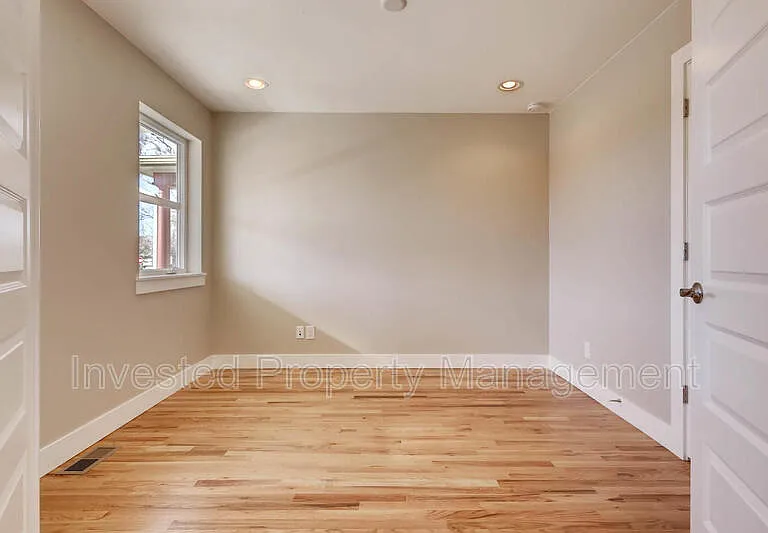 3344 N Williams St — Photo 3