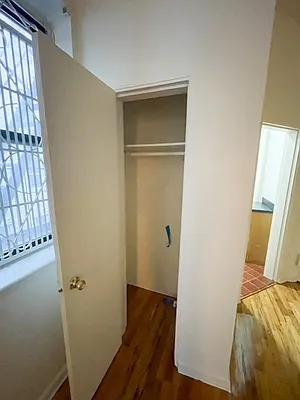 Rented by Compass | media 11