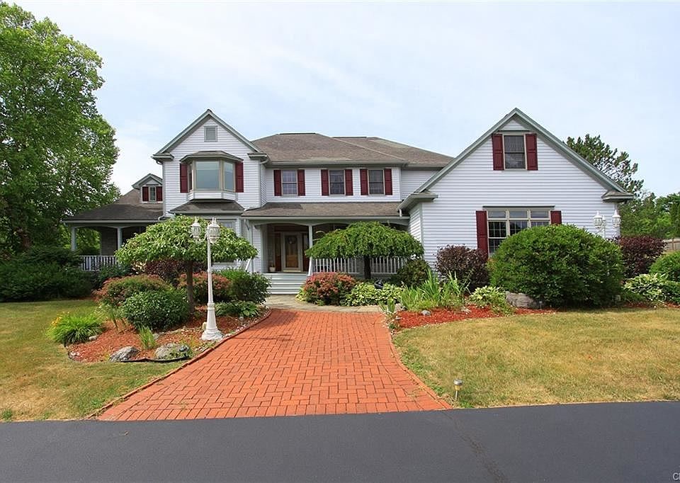 1st image of 4439 Stephanie Dr