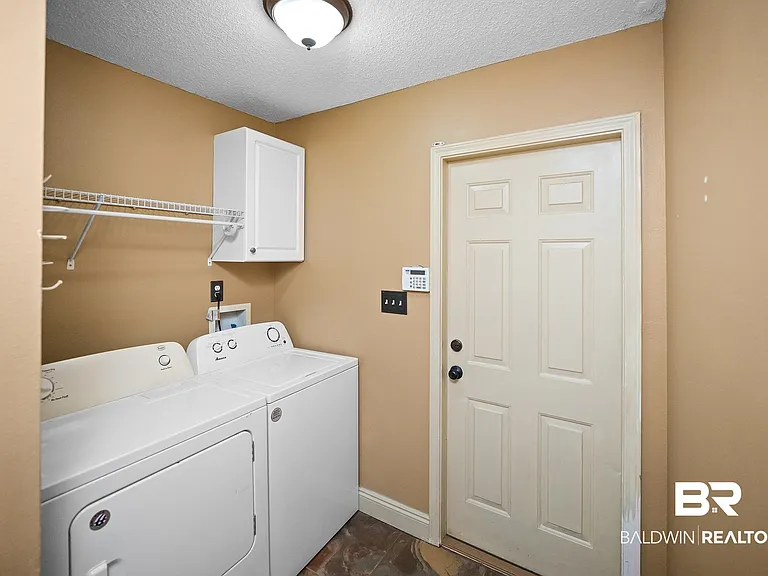 101 Davison Loop — Photo 19