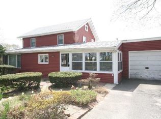 20 Union St, Port Jefferson Station, NY