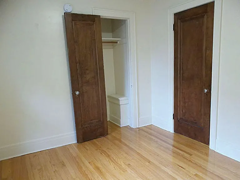 400 Harvard Pl #1 — Photo 31