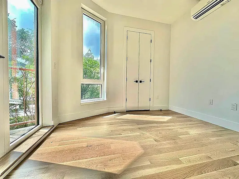 391 Meeker Ave #2B — Photo 7