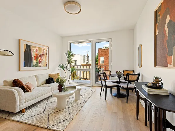 218 23rd St #3, Brooklyn, NY 11232