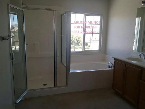 4th image of 17507 Calle De Amigos