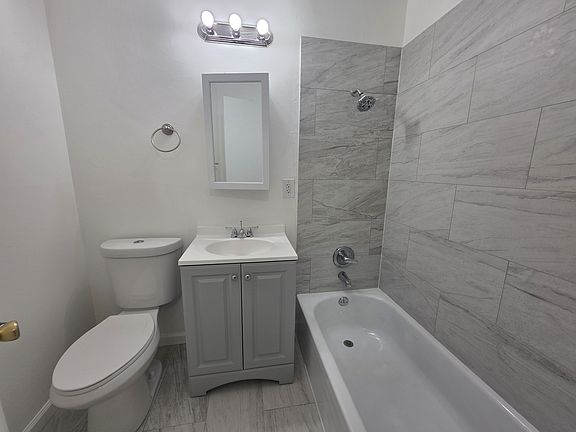 5th image of 701 9th Ave APT 16