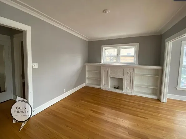 4501 N Troy St APT 3, Chicago, IL 60625